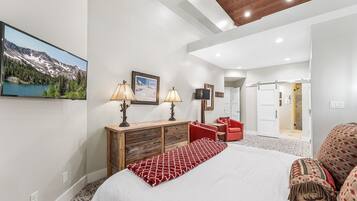 2 عدّة غرف نوم ومكتب ومكواة/لوح كي وواي فاي مجانًا