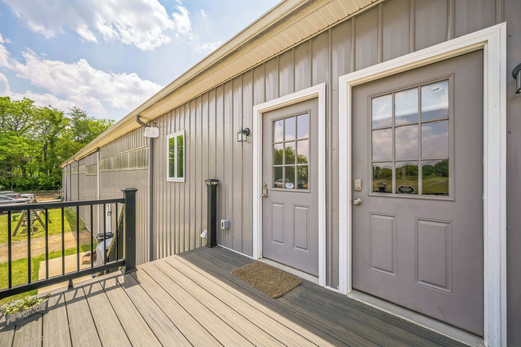 تفاصيل الفندق من الخارج