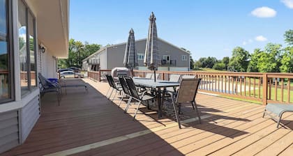 Grass Lake 8BR Retreat w Games & Fire Pit