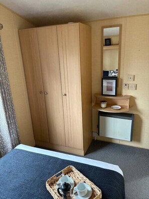 4 間臥室、獨特裝潢、布置獨特