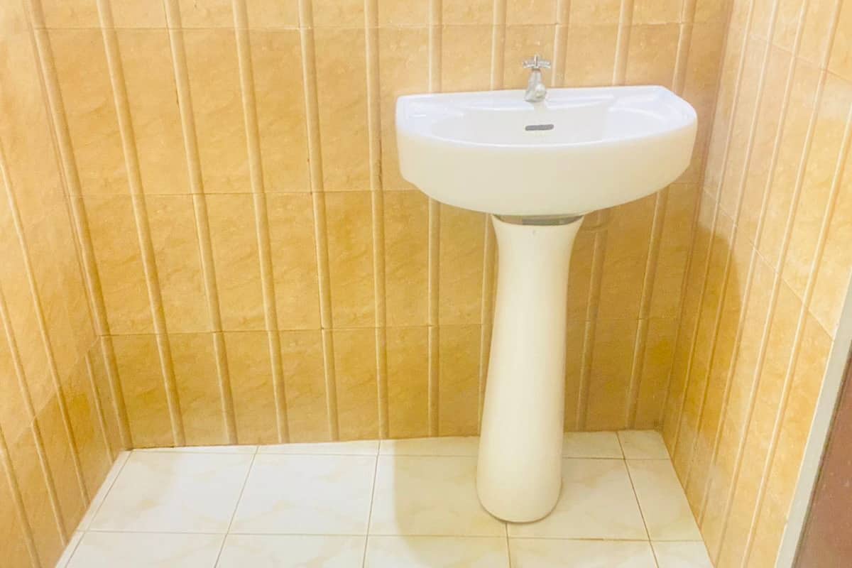 Deluxe Room, Air conditioning | Desk, free WiFi