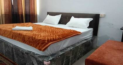 Hotel Trishla Inn Lodging & Boarding