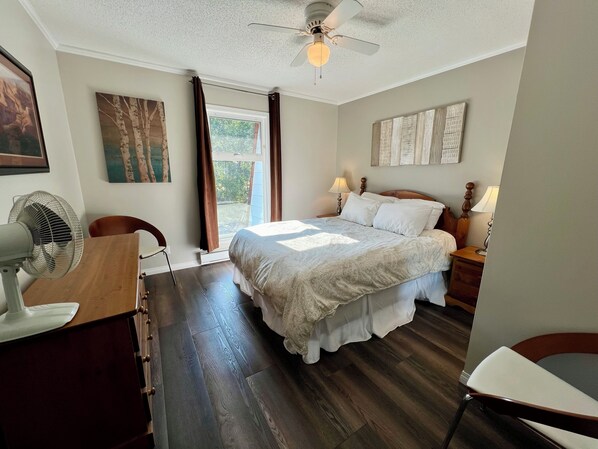 2 Schlafzimmer, Bügeleisen/Bügelbrett, kostenloses WLAN, Bettwäsche