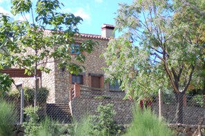 Exterior - 3 bedroom house with private pool (Valencia de Alcántara)