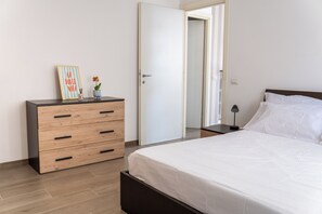1 sovrum, strykjärn/strykbräda, wi-fi och sängkläder