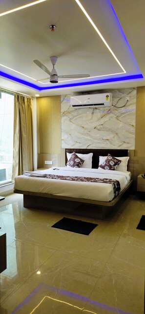 Suite | Free WiFi - Hotel Urban Inn (Prayagraj)
