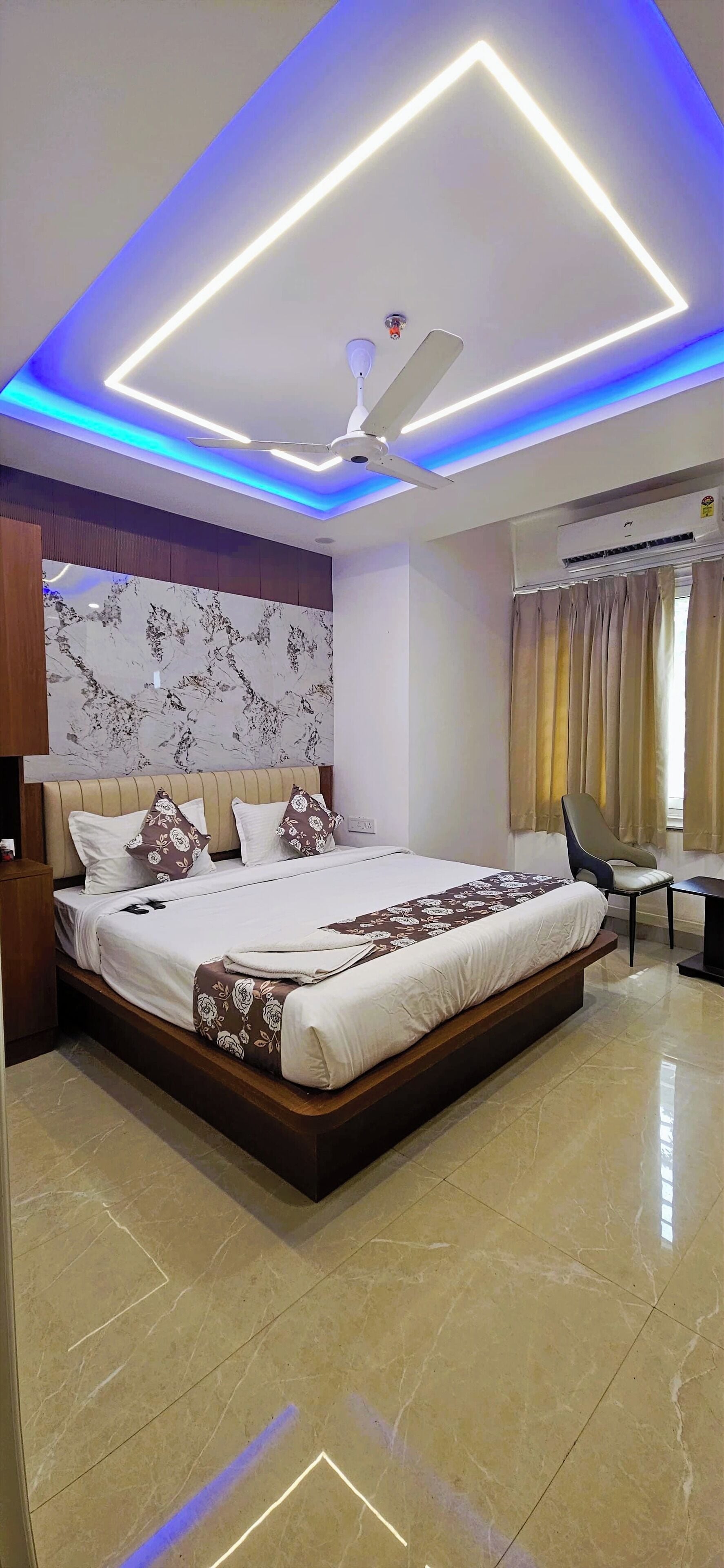 Deluxe Room | Free WiFi