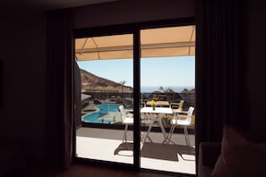 Deluxe Room | In-room safe, bed sheets - Natural Park (Mogán)