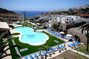 Deluxe Room | In-room safe, bed sheets - Natural Park (Mogán)