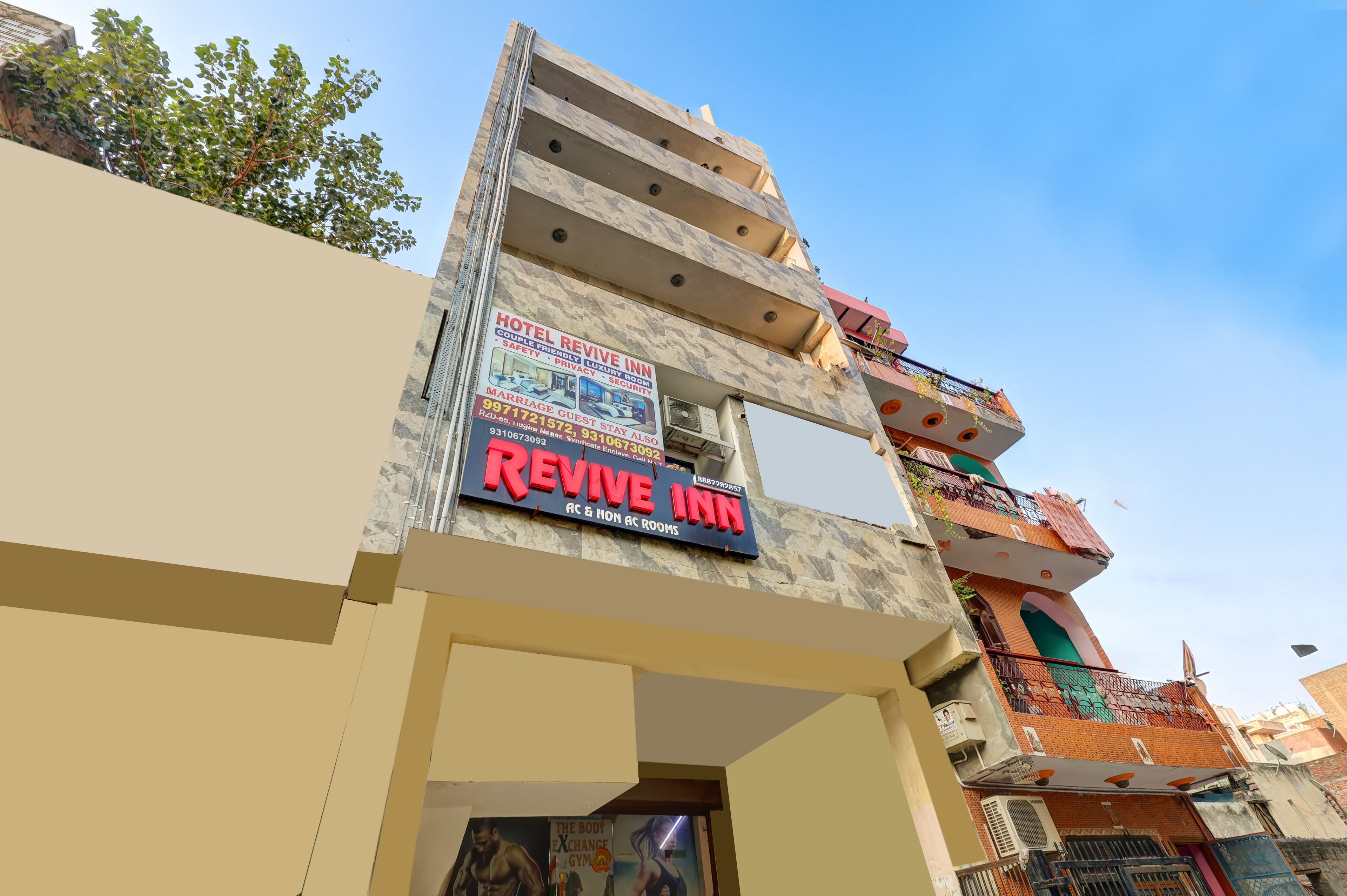 Fachada de la propiedad