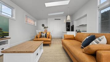 TV, offices