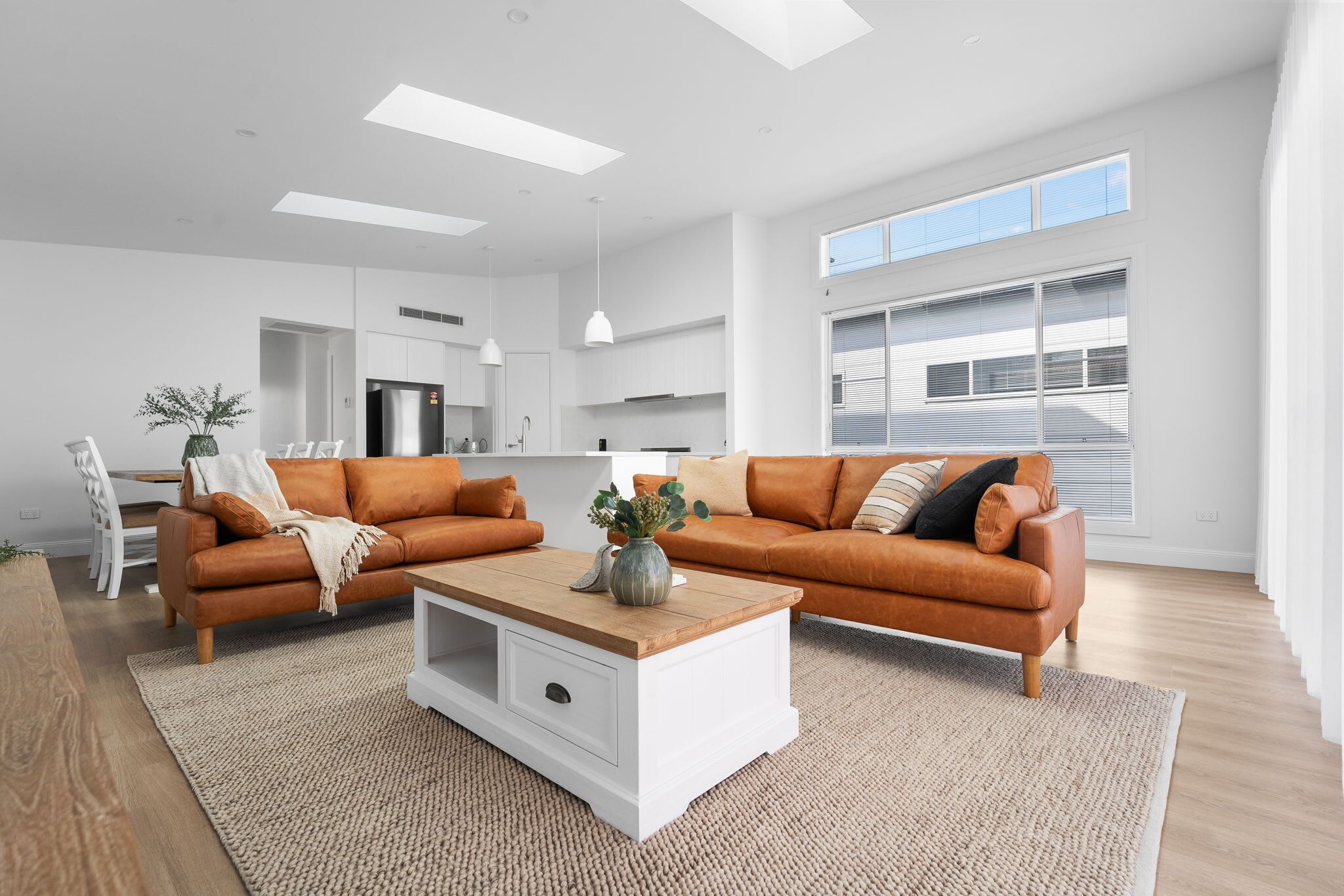 TV, offices