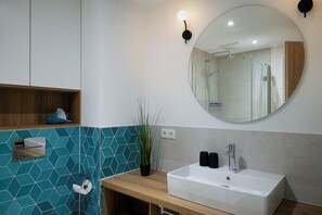 Shower, hair dryer, towels - Completion 2025: High-quality accommodation with balcony close to the beach! (Sankt Peter-Ording)