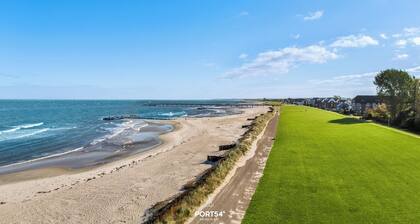 Modern vacation apartment on Schönberg beach
