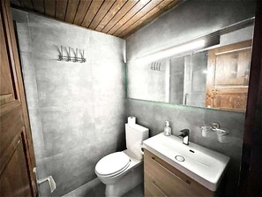 Shower, hair dryer - Cosy studio for 5 near ski lift, HAMEAU C13 (Les Collons (Vex))