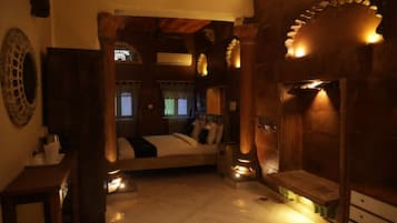 Presidential Suite, Courtyard View | Soundproofing, iron/ironing board, free WiFi