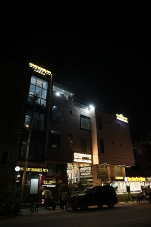 Ngoại thất