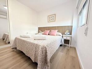 2 chambres, coffre-fort, bureau, accès au Wi-Fi (inclus)