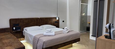 4 makuuhuonetta, silitysrauta/-lauta, Wi-Fi, vuodevaatteet