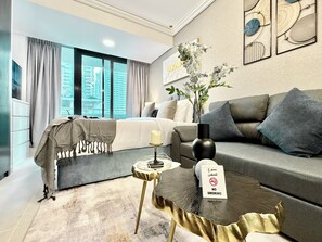 Superior Apartment, City View