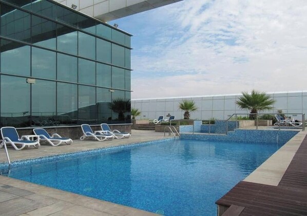 Piscina externa