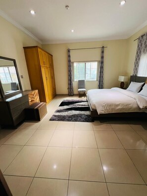 Apartment, 2 Bedrooms, Non Smoking, Kitchen | Free WiFi - DK ESTATES (Accra)