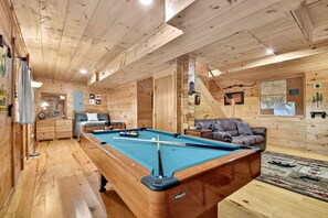 Spielezimmer