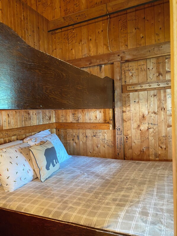 7 Schlafzimmer, Bügeleisen/Bügelbrett, WLAN, Bettwäsche