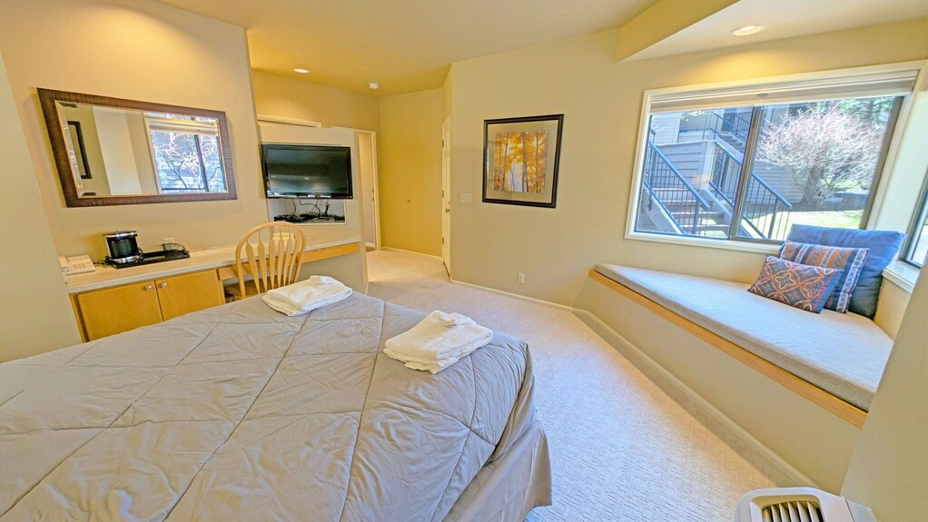 River Village 331b Hotel-style, King Bed, Ground Floor Condo - 俄勒岡