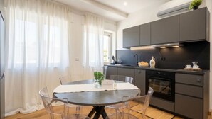 Dining - Sparano mood 170 - central cozy stay (Bari)
