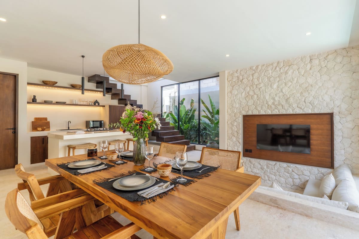Villa, 2 Bedrooms, Private Pool | In-room dining
