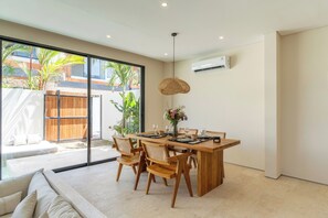 Villa, 2 Bedrooms, Private Pool | In-room dining