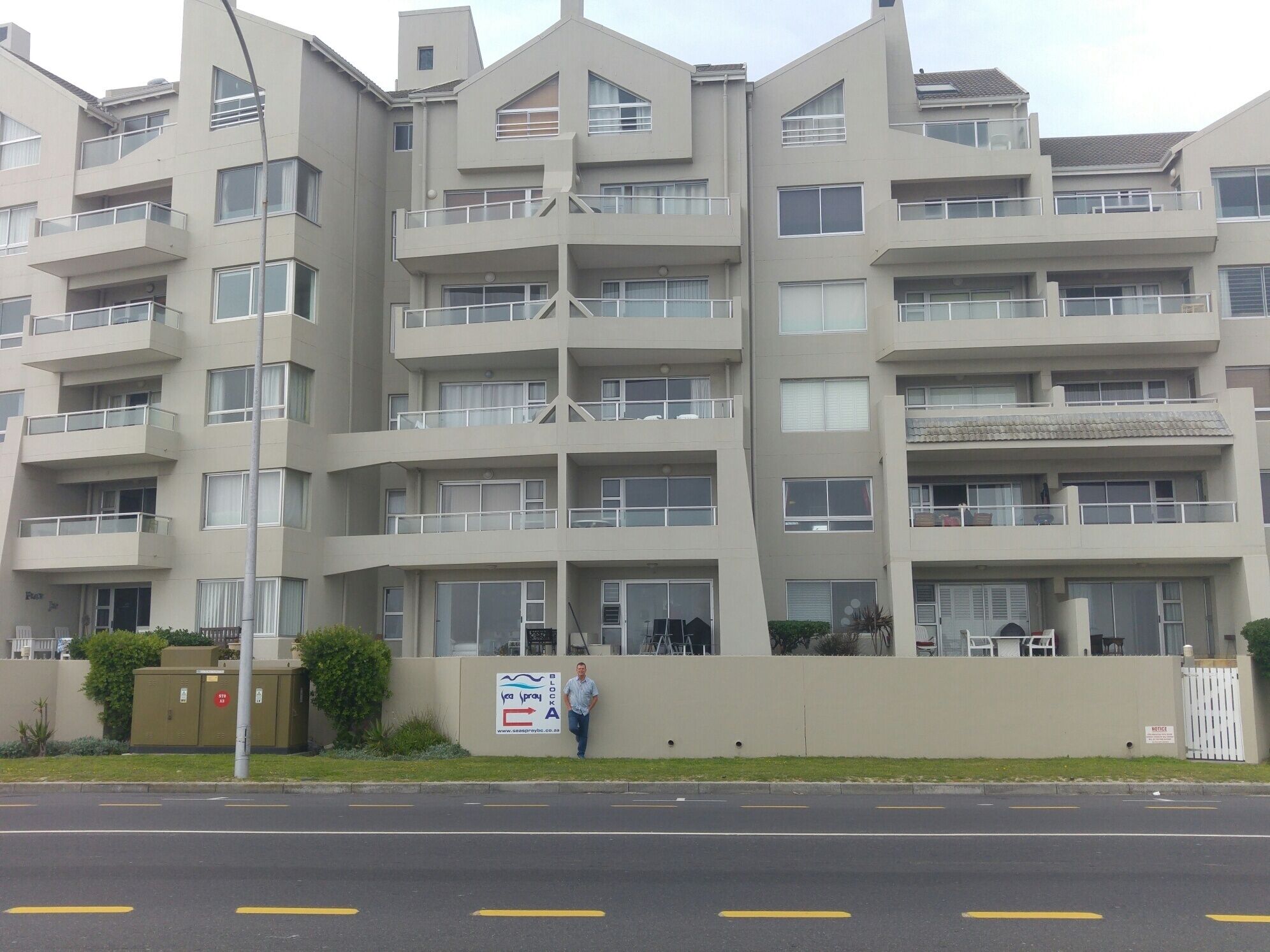 Mặt tiền nơi lưu trú