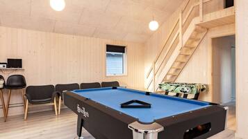 House | Games room
