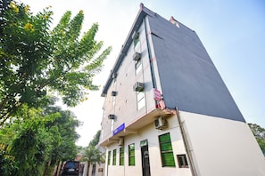 Exterior - Fabhotel Rajhans (Gurugram)