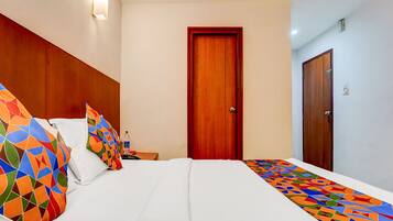 Egyptian cotton sheets, premium bedding, in-room safe, free WiFi
