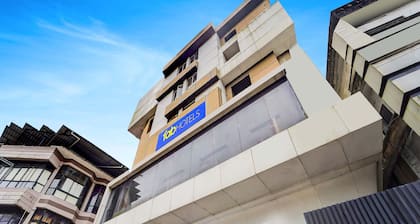 Fabhotel Holiday Park