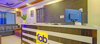 Fabhotel White Ridge