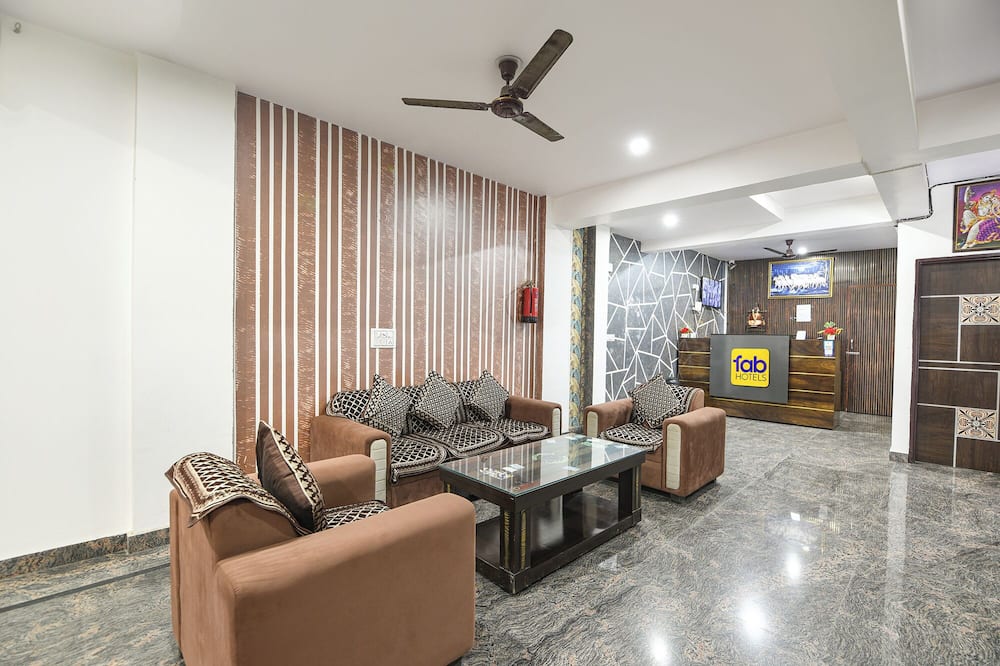 Fabhotel Dd Green Residency
