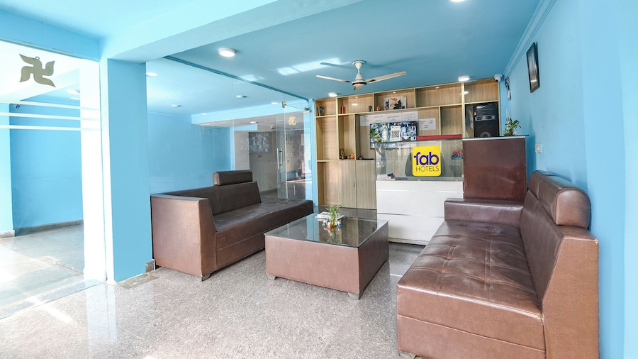 Fabhotel The New Moon