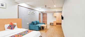 ファブホテル ザ パークビュー