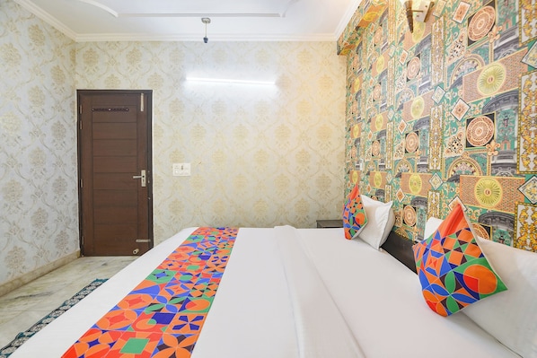 Deluxe Room | Egyptian cotton sheets, premium bedding, in-room safe, free WiFi