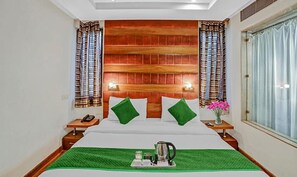 Deluxe Room | Egyptian cotton sheets, premium bedding, in-room safe, free WiFi