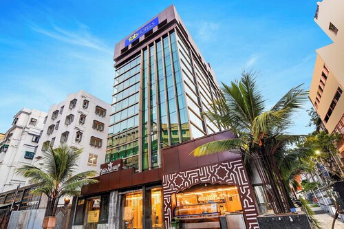 Fabhotel Aafreen International