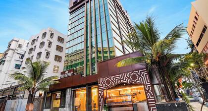 Fabhotel Aafreen International