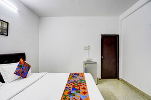 Lakens van Egyptisch katoen, luxe beddengoed, een kluis op de kamer