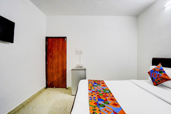 Egyptian cotton sheets, premium bedding, in-room safe, free WiFi