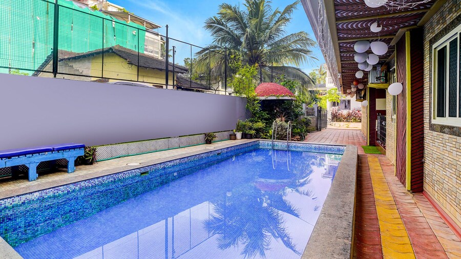 Fabexpress Elvin Balaji Beach Palace