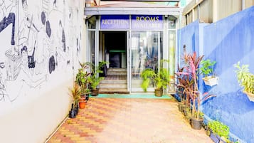 Entrada de la propiedad