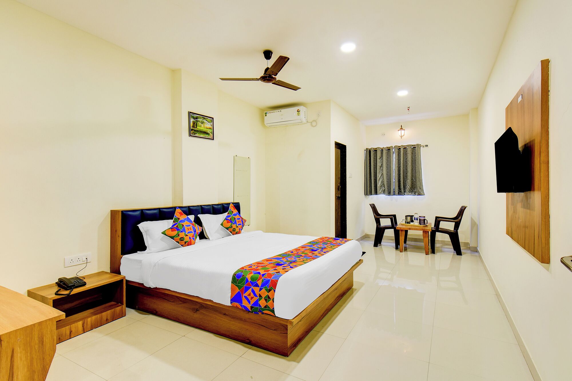 Deluxe Room | Egyptian cotton sheets, premium bedding, in-room safe, free WiFi